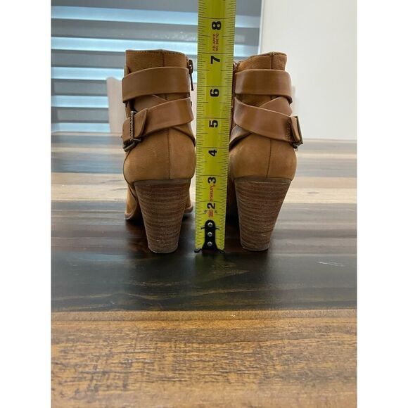 Gianni Bini Brown Ankle Booties Fall Winter Wear Comfy Leather Upper Size 6.5 - Picture 5 of 8